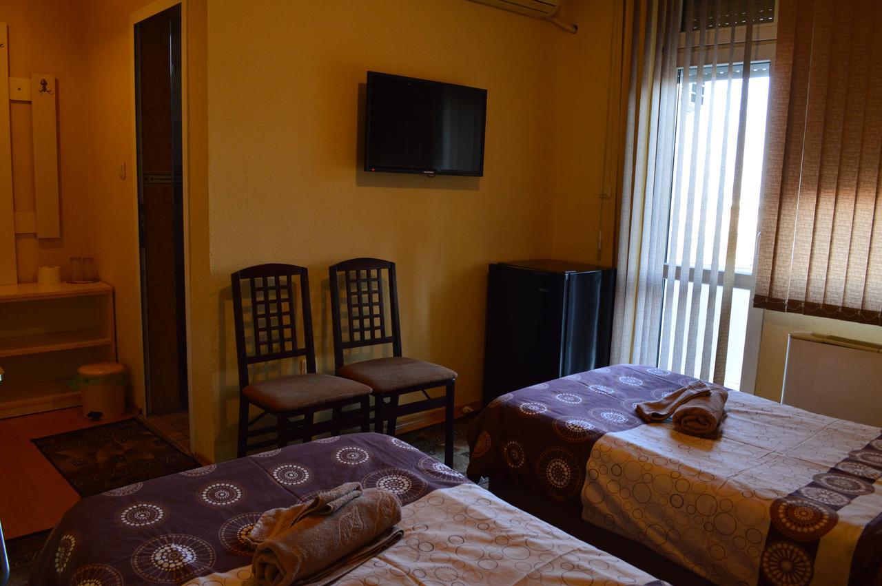 Dionis Hotel Petrič Exteriér fotografie